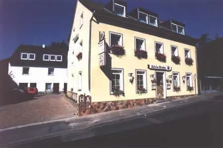 Adria Stuben فندق 3*