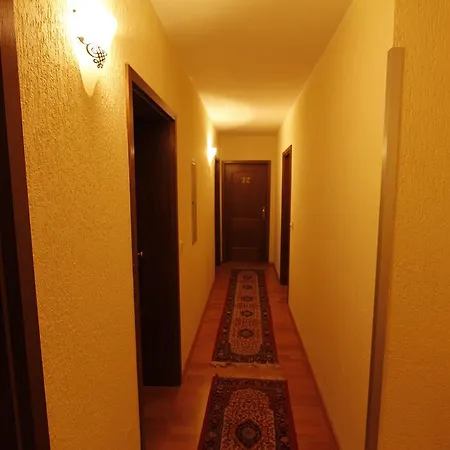 فندق Adria Stuben Urbar (Mayen-Koblenz)