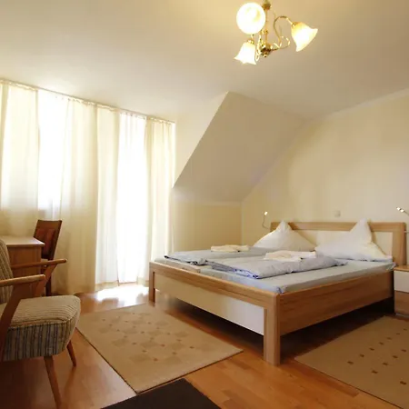 Adria Stuben Hotel 3*