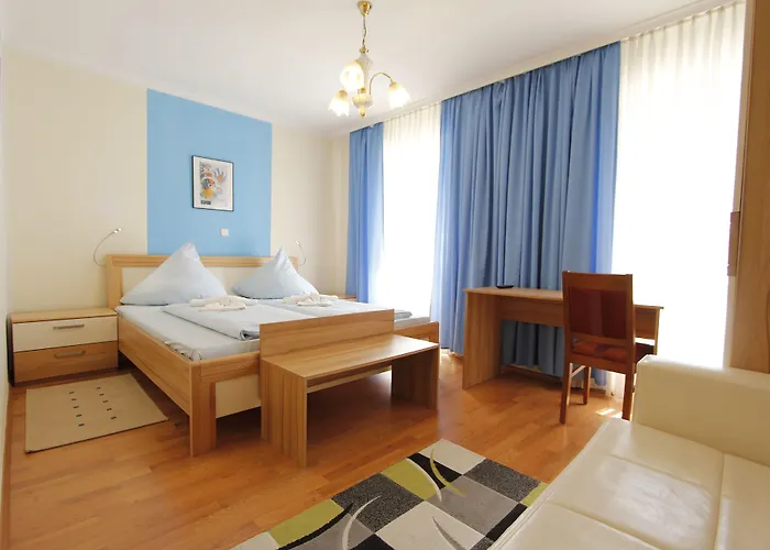 Adria Stuben 3* Urbar (Mayen-Koblenz)