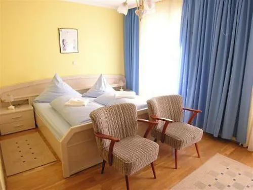 Adria Stuben Hotel 3*